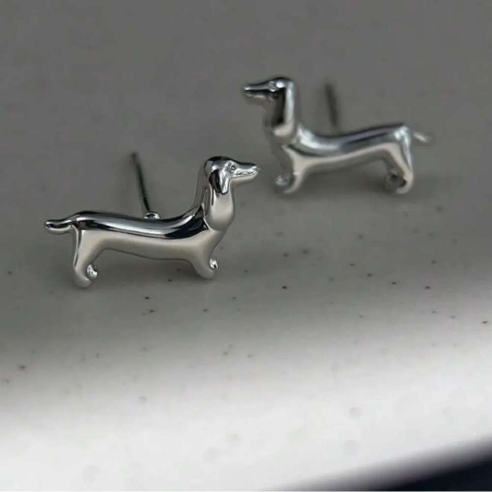Silver Dachshund Dog Earrings
